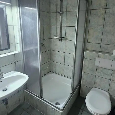 Apartamento 1 *