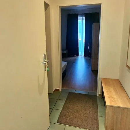 1 * Oberschleißheim