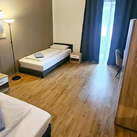 1 Oberschleißheim